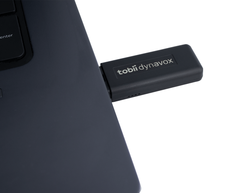 Tobii Dynavox AccessIT branché sur un ordinateur portable